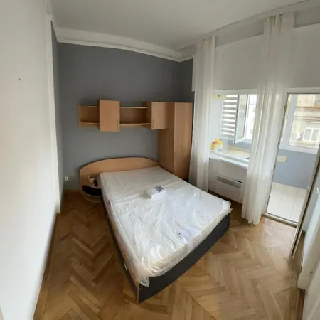 Daiana Apartamento *